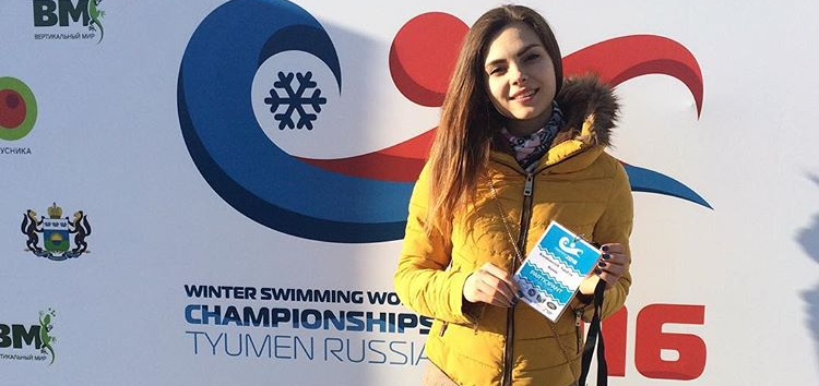 Наталья Чуйко на чемпионате мира по зимнему плаванию в Тюмени